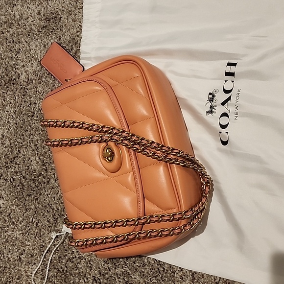 Coach Quilted Madison - Picture 3 of 11